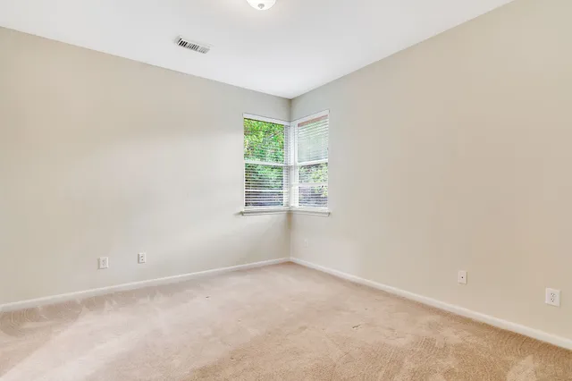 $4,300 | 31 Middle Gate Place, The Woodlands, TX 77382