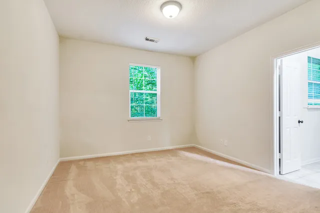 $4,300 | 31 Middle Gate Place, The Woodlands, TX 77382