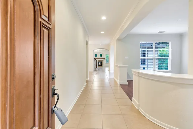 $4,300 | 31 Middle Gate Place, The Woodlands, TX 77382