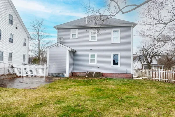 $529,900 | 430 Main Street, Bridgewater, MA 02324