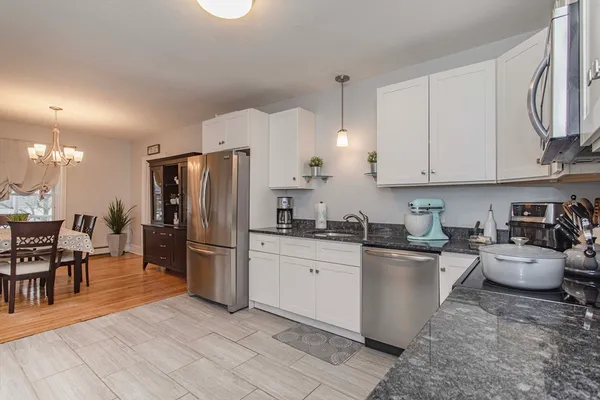 $529,900 | 430 Main Street, Bridgewater, MA 02324