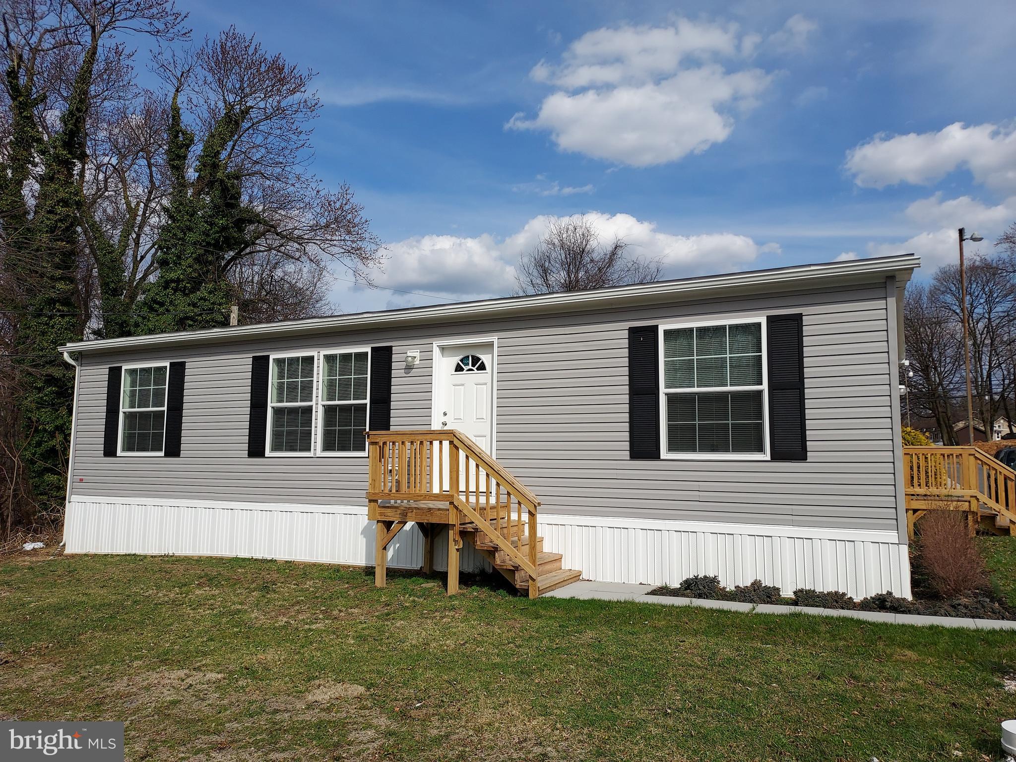 3590 Mobile Road Harrisburg, PA 17109 - Photo 1 of 18 Gallery Image 1
