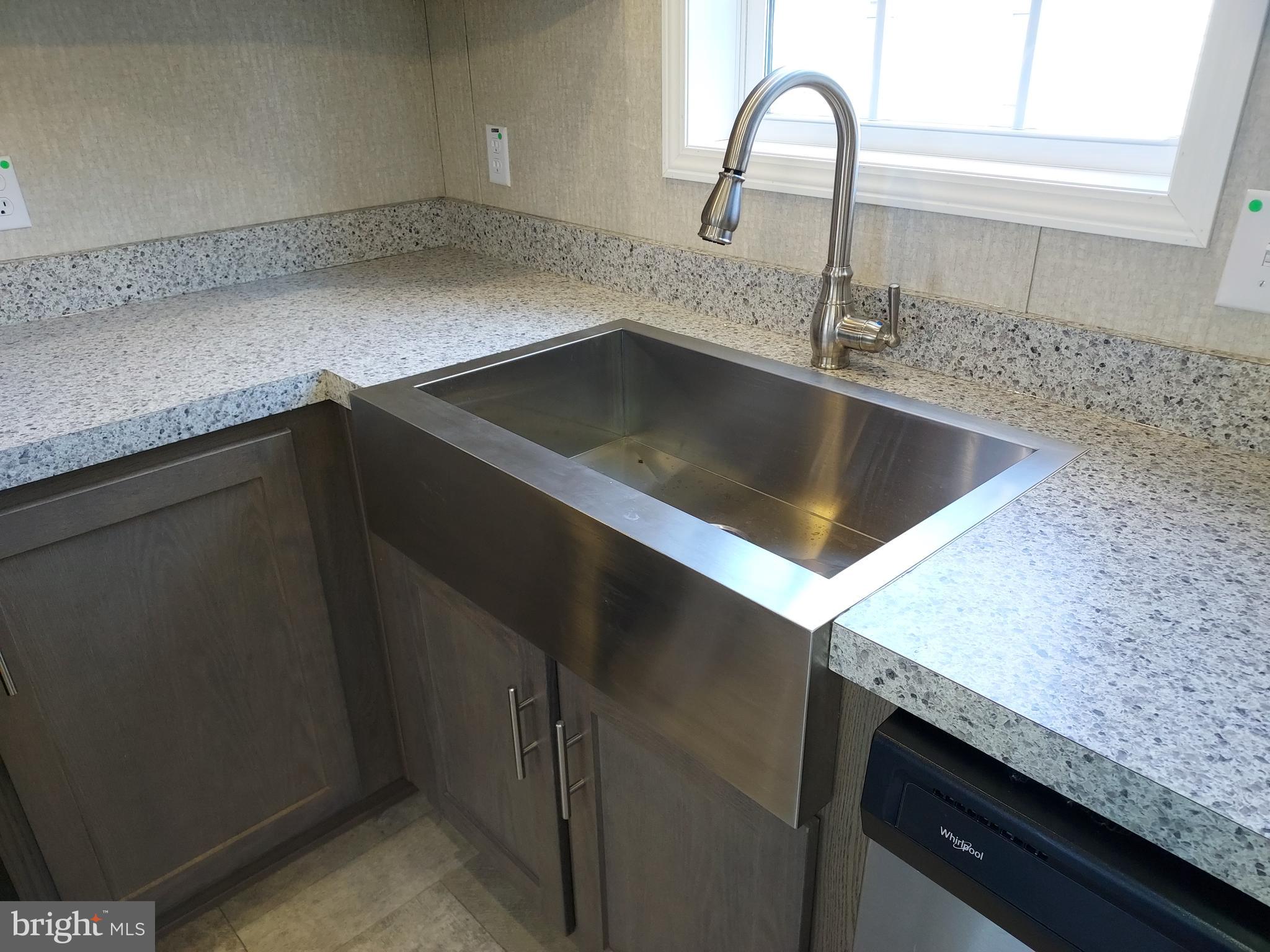 3590 Mobile Road Harrisburg, PA 17109 - Photo 10 of 18 Gallery Image 10