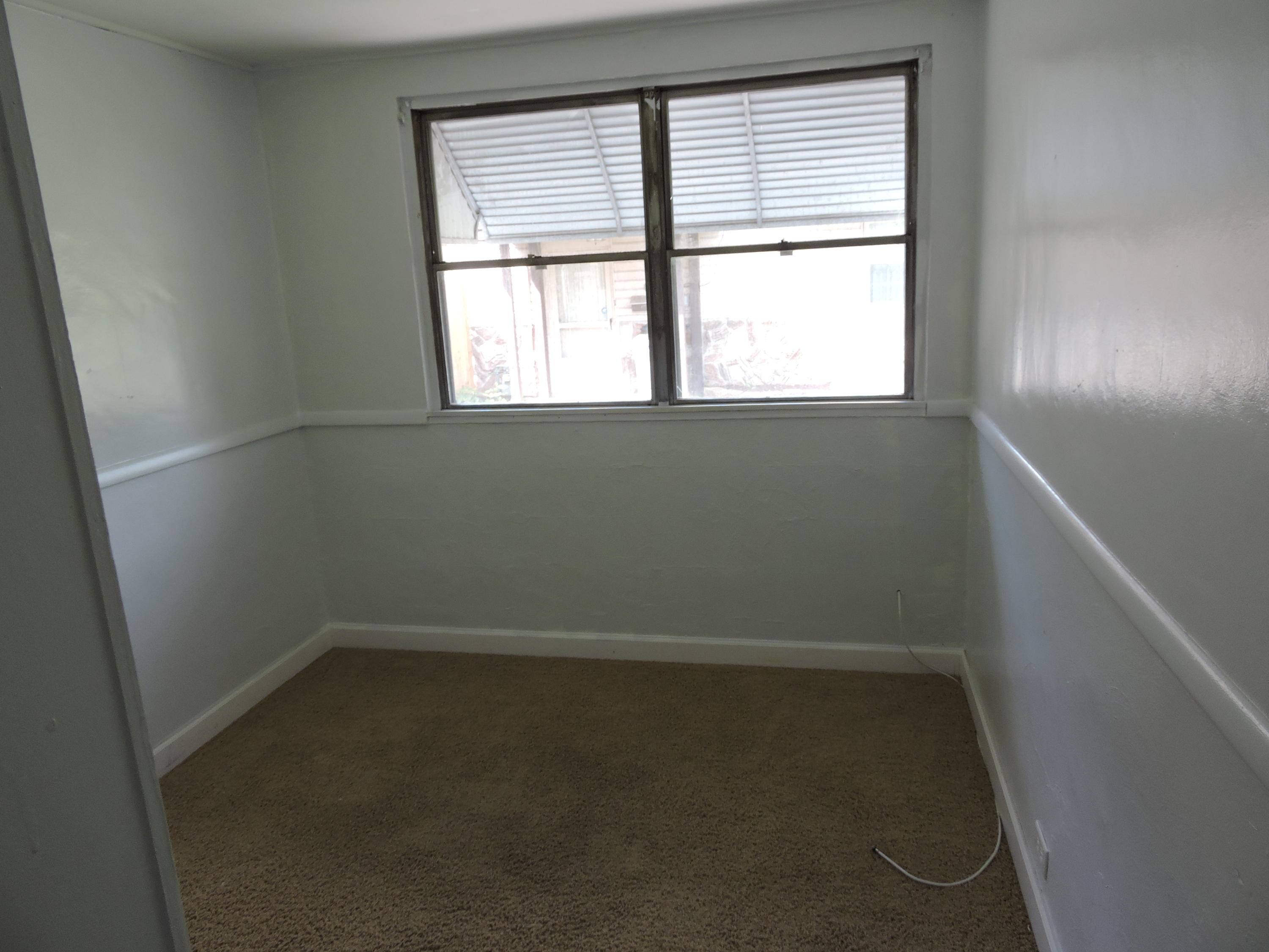 112 Pratt Lane Oak Ridge, TN 37830 - Photo 16 of 18 2017-07-02 23.47.42