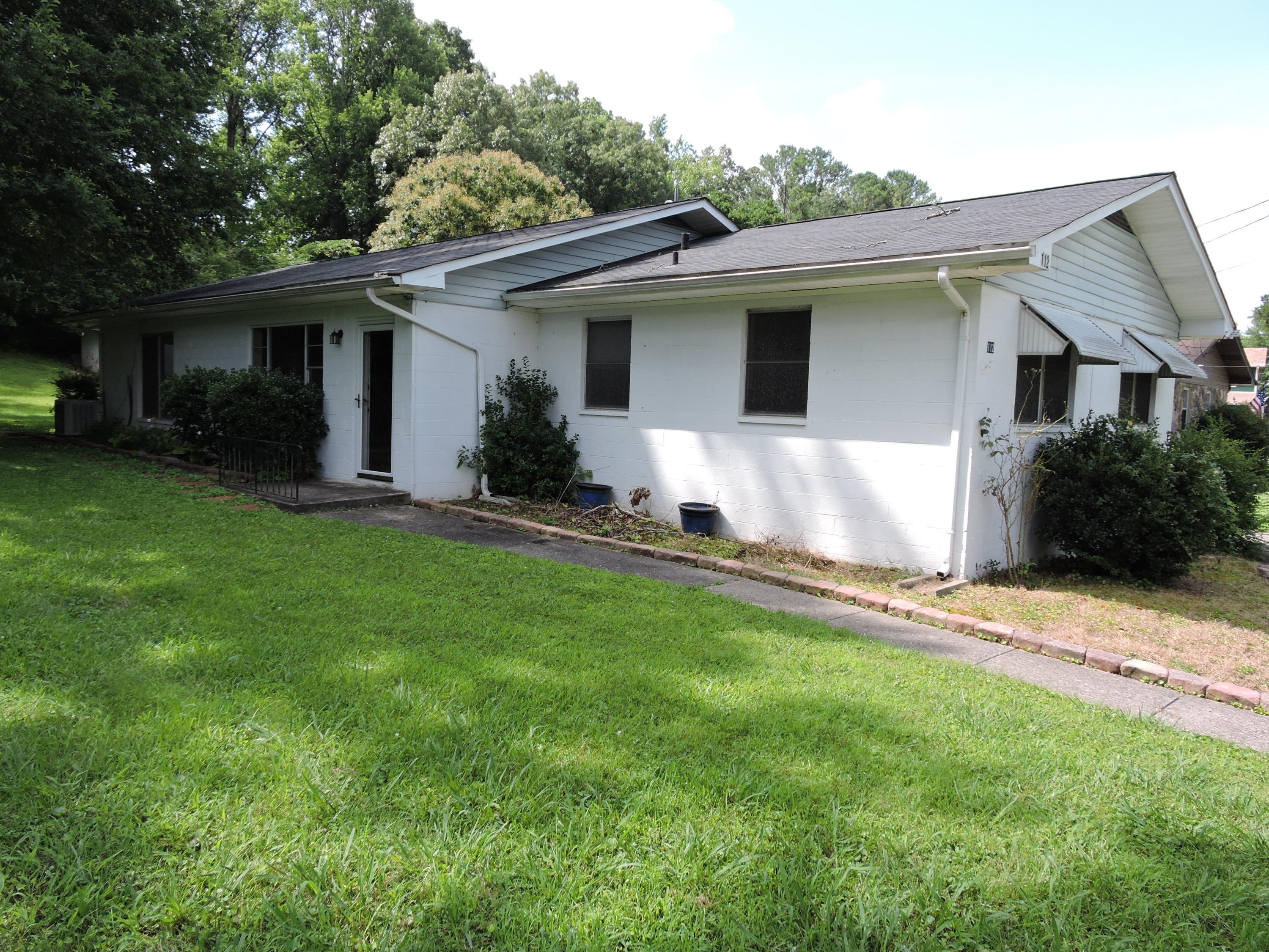 112 Pratt Lane Oak Ridge, TN 37830 - Photo 10 of 18 2017-07-02 23.45.21