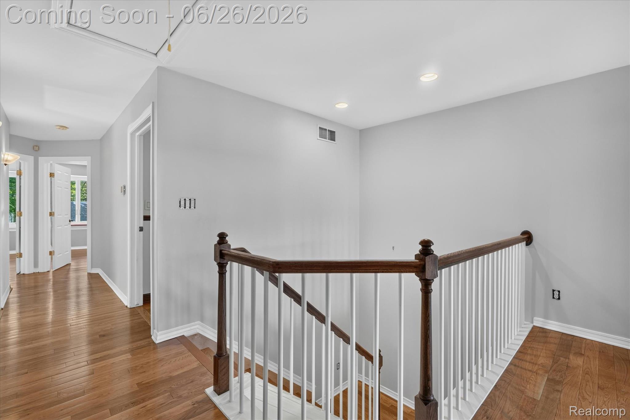3478 Lexington Road Waterford, MI 48328 - Photo 18 of 52 25-3478-Lexington-Dr-Waterford-Township-MI-48328-WindowStill.jpg