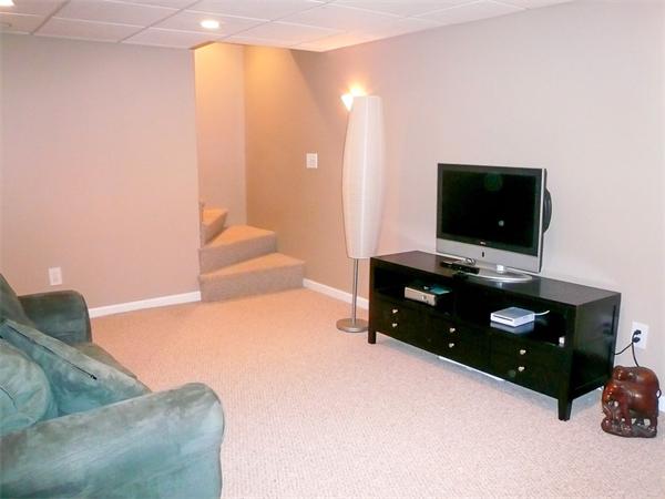 112 Cedar Road Holden, MA 01520 - Photo 12 of 23 Gallery Image 12