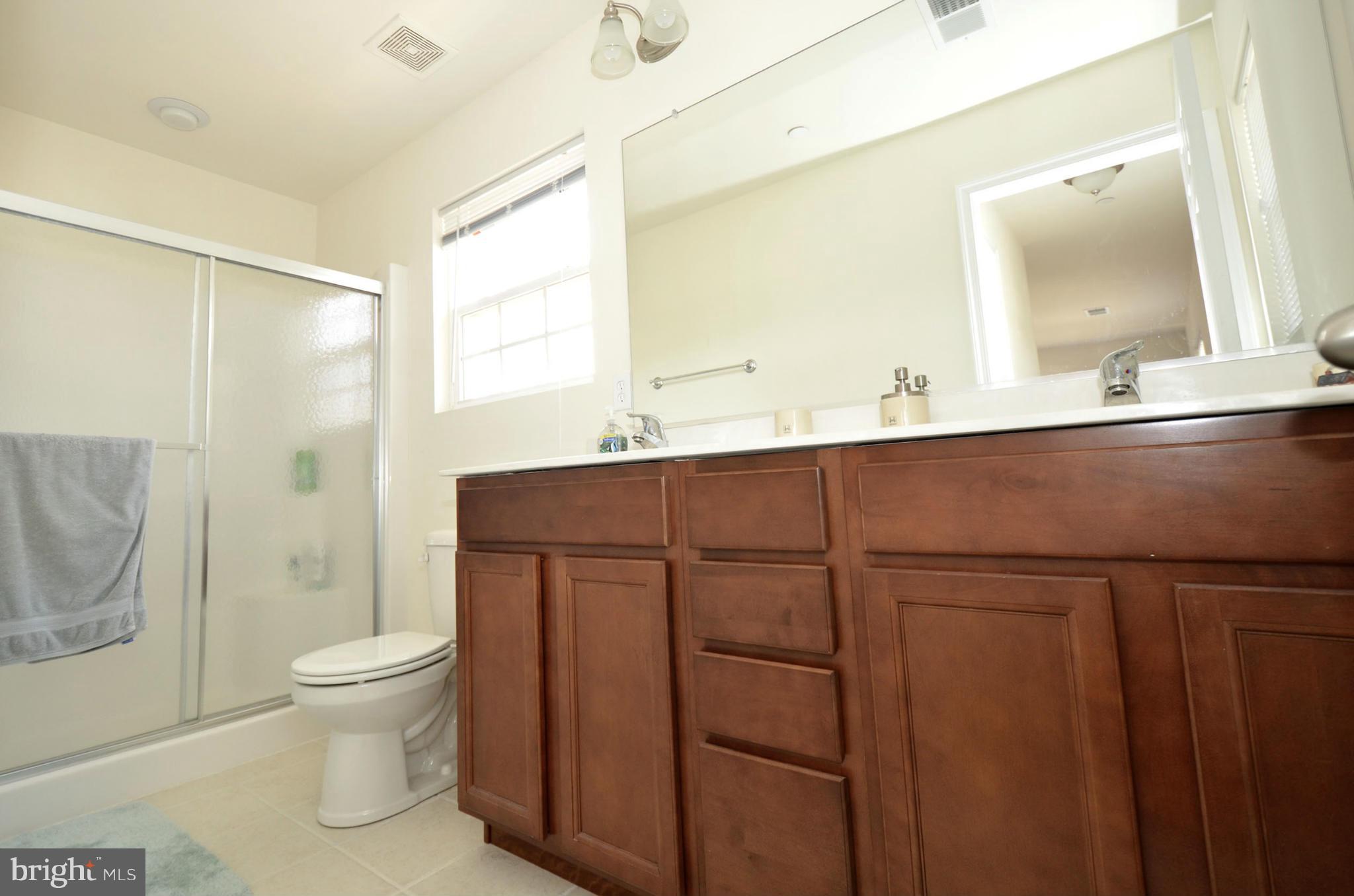1511 Lee Way Edgewater, MD 21037 - Photo 18 of 30 Bath (Master)