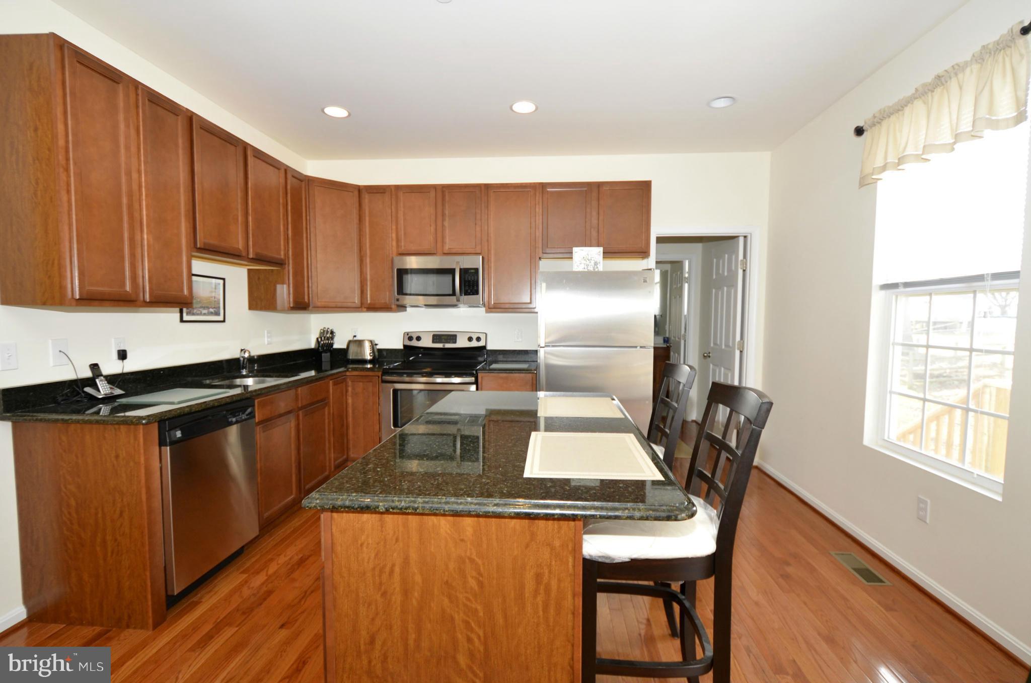 1511 Lee Way Edgewater, MD 21037 - Photo 10 of 30 Kitchen