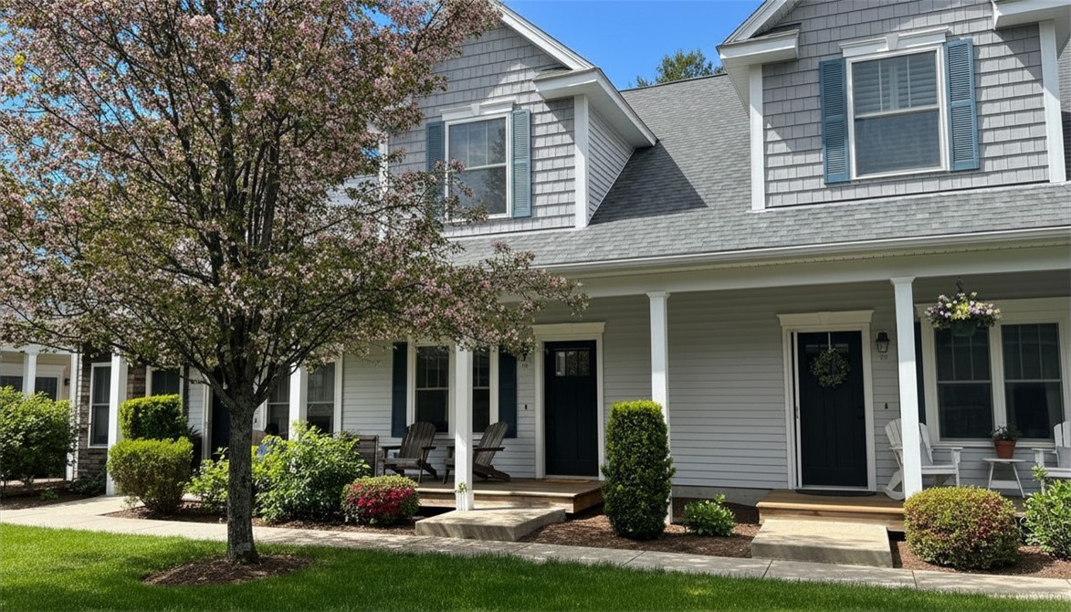 301 West Shore Road, Unit 19 Warwick, RI 02889 - Photo 34 of 41