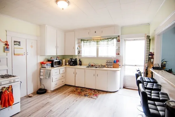 $629,000 | 12 Cohasse Street, Southbridge, MA 01550