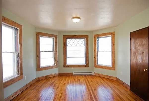 $629,000 | 12 Cohasse Street, Southbridge, MA 01550