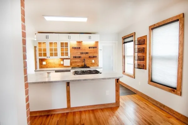 $629,000 | 12 Cohasse Street, Southbridge, MA 01550