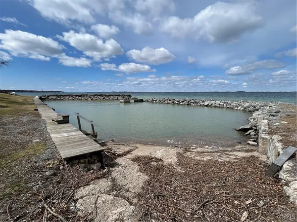 $79,990 | 32877 State Rte Cape, Cape Vincent, NY 13618