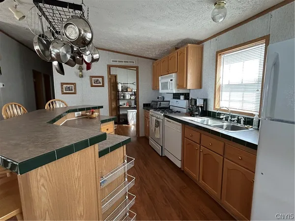 $79,990 | 32877 State Rte Cape, Cape Vincent, NY 13618