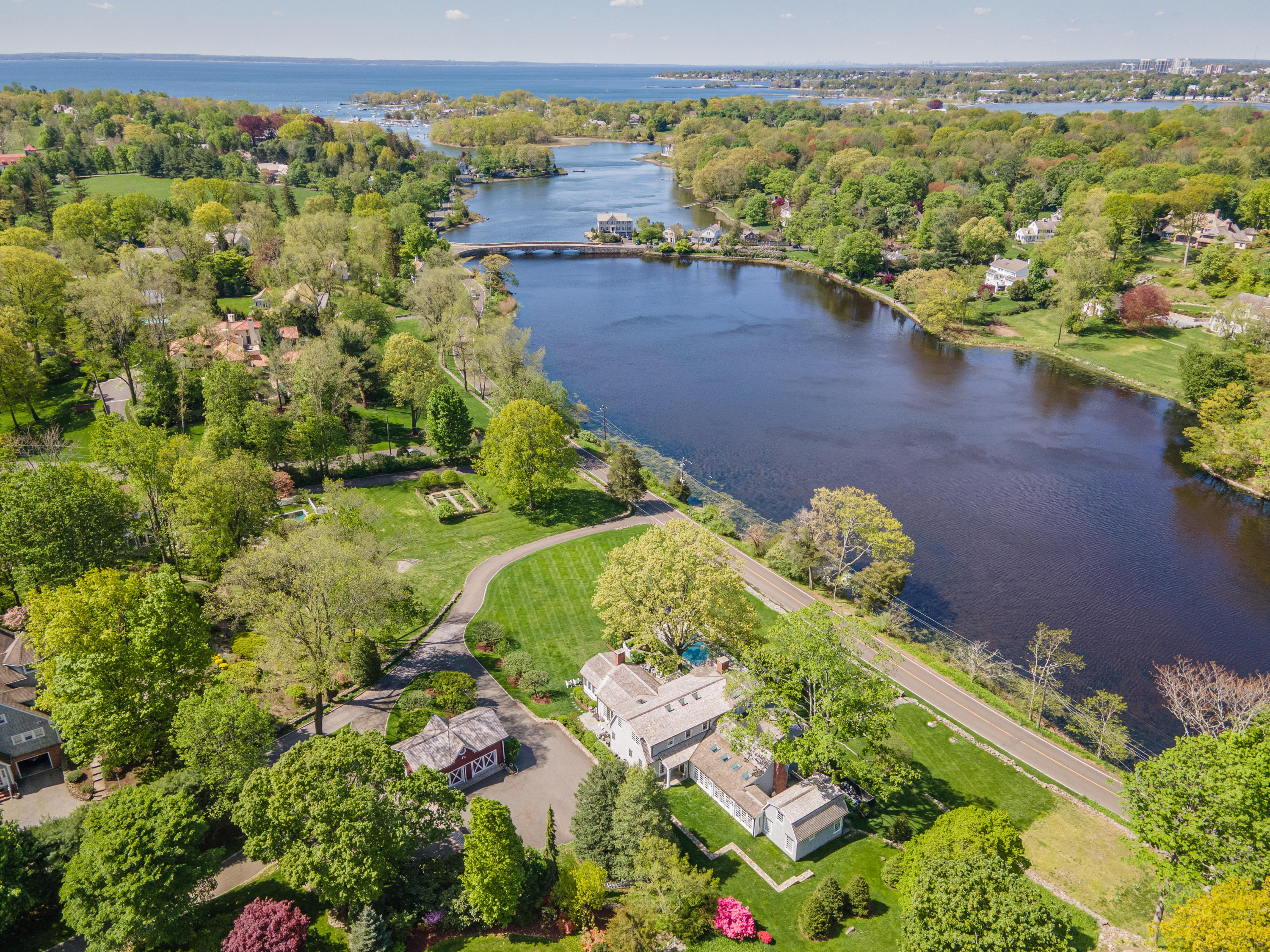 118 Goodwives River Road Darien, CT 06820 - Photo 65 of 68 DJI_0020