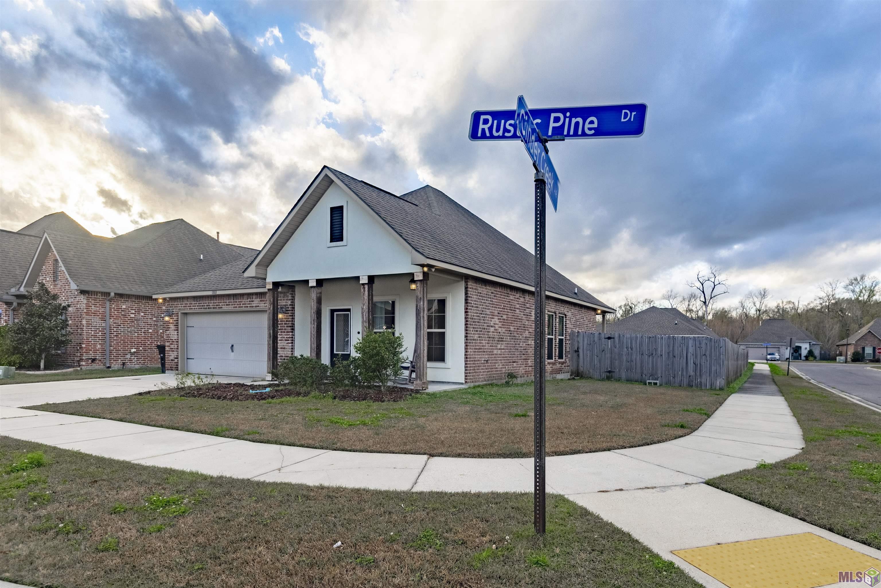 1202 Rustic Pine Drive Baton Rouge, LA 70820 - Photo 16 of 21 Gallery Image 16