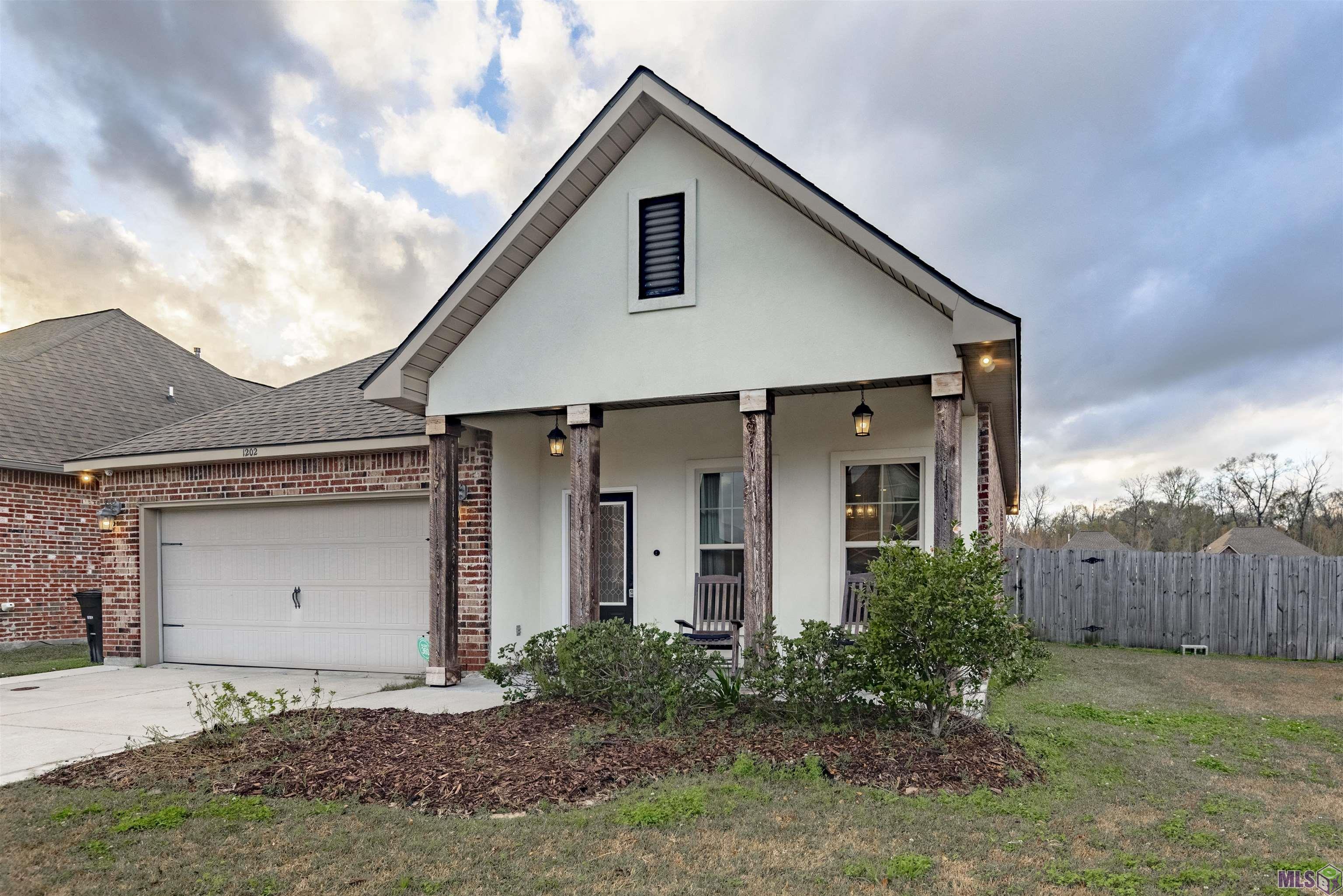 1202 Rustic Pine Drive Baton Rouge, LA 70820 - Photo 17 of 21 Gallery Image 17