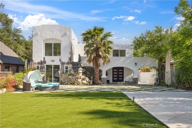 $1,639,999 | 1290 East Woodbury Road, Pasadena, CA 91104