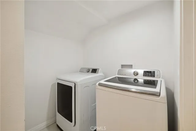 $1,639,999 | 1290 East Woodbury Road, Pasadena, CA 91104