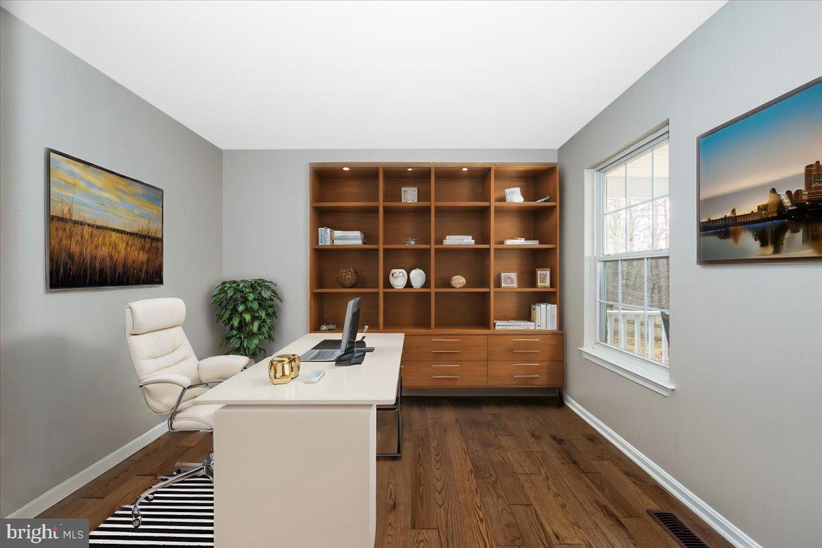 7740 Talbot Run Road Mount Airy, MD 21771 - Photo 33 of 78 Virtually Staged Office