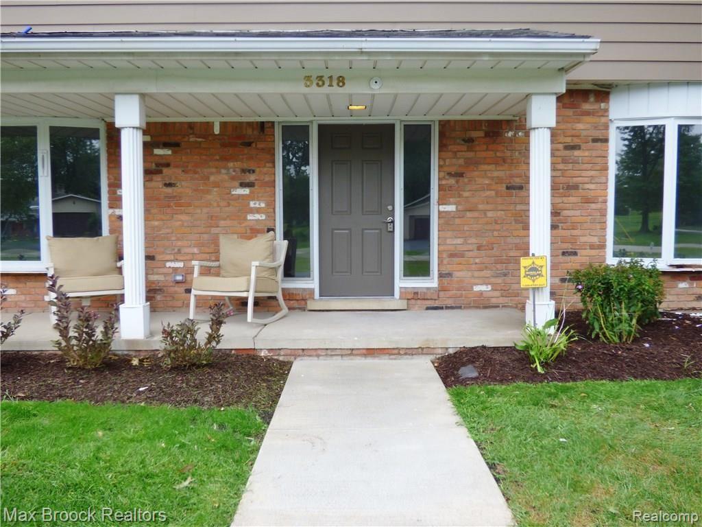 3318 Winchester Road West Bloomfield, MI 48322 - Photo 3 of 28