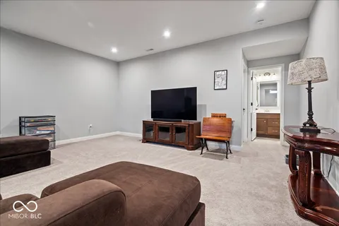 $559,900 | 7909 Tranquility Drive, Indianapolis, IN 46259