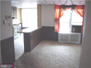 220 Pershing Boulevard Reading, PA 19607 - Photo 3 of 4 Gallery Image 3