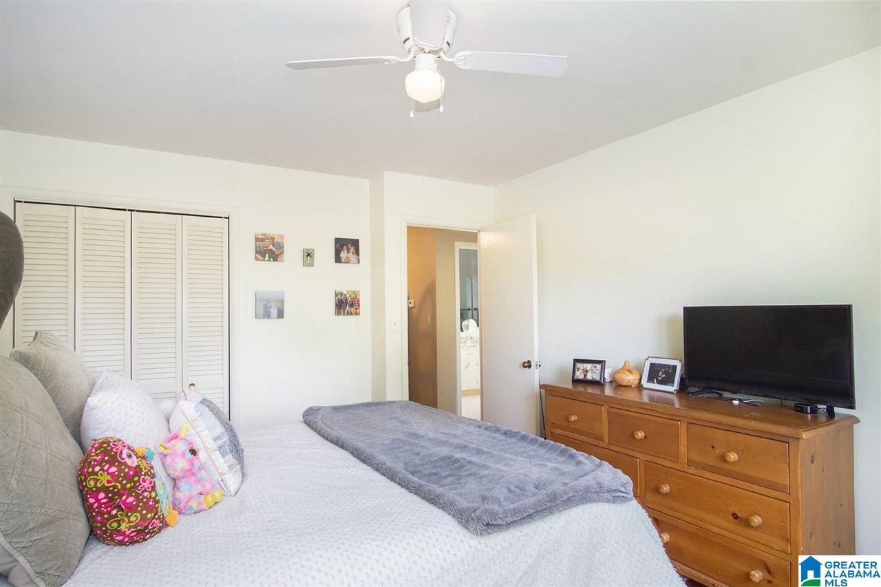 3668 Crestside Road Birmingham, AL 35223 - Photo 25 of 36