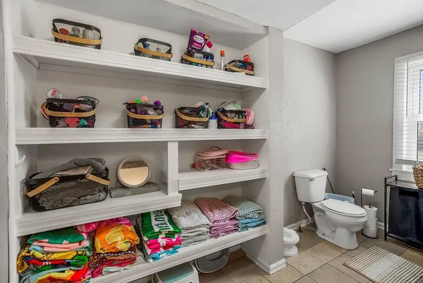 $270,000 | 200 West 2nd Street, Garden City, MO 64747