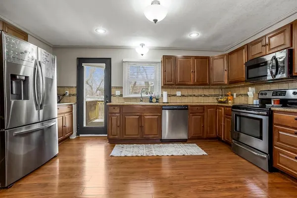 $270,000 | 200 West 2nd Street, Garden City, MO 64747