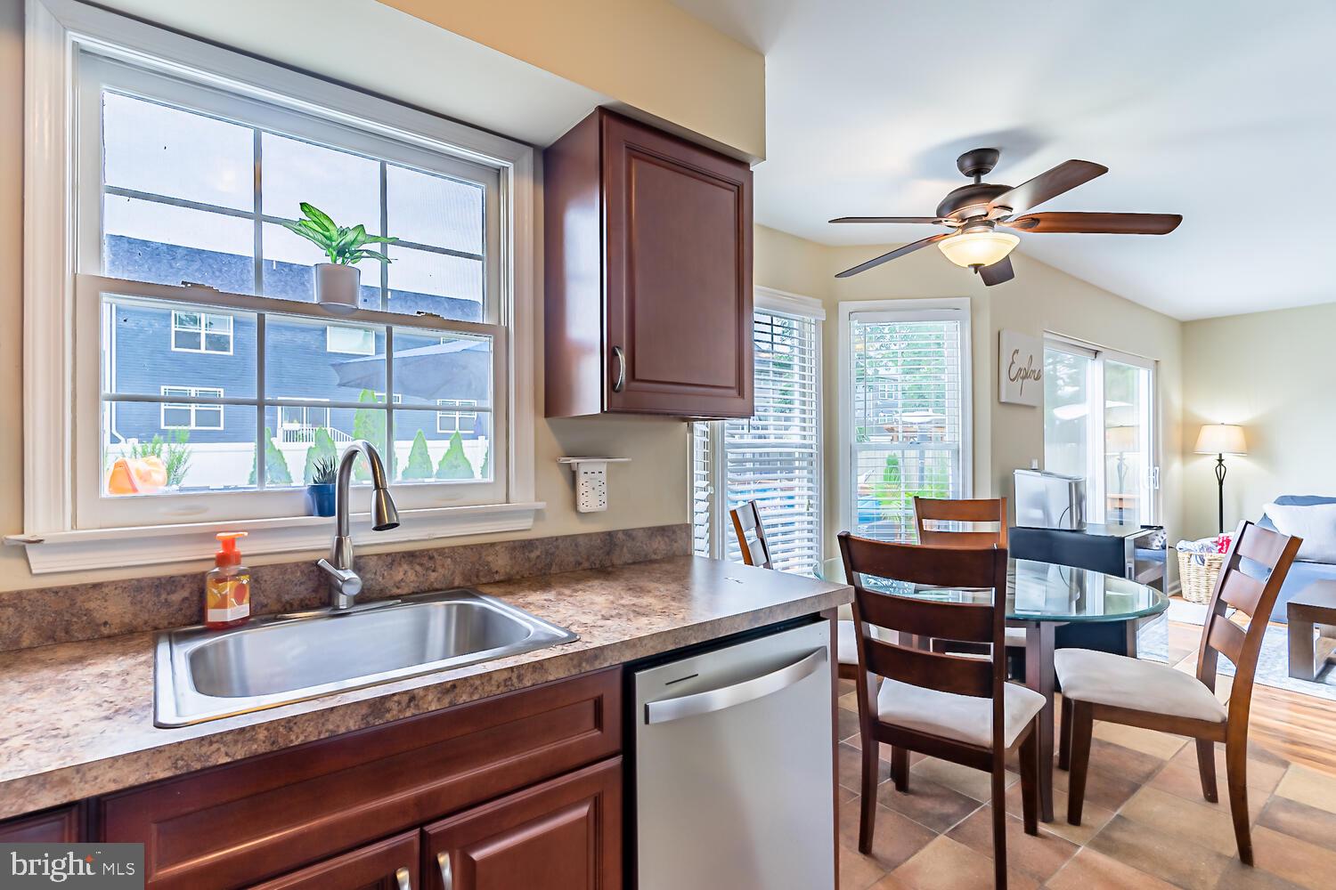 185 Stowaway Road Manahawkin, NJ 08050 - Photo 22 of 38