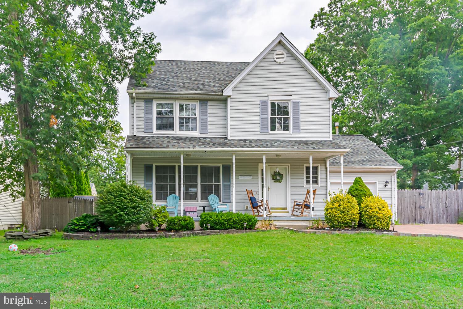 185 Stowaway Road Manahawkin, NJ 08050 - Photo 3 of 38