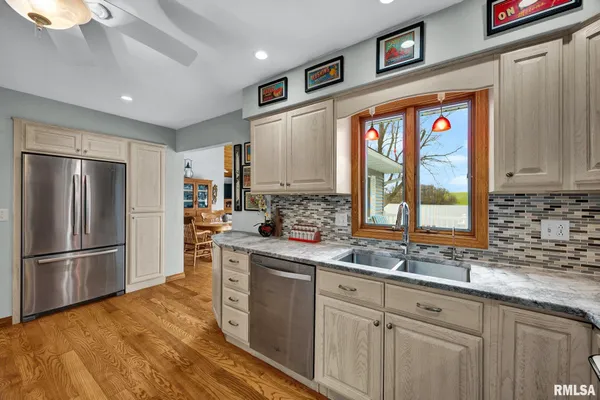 $495,000 | 495 Kramer Road, Avon, IL 61415