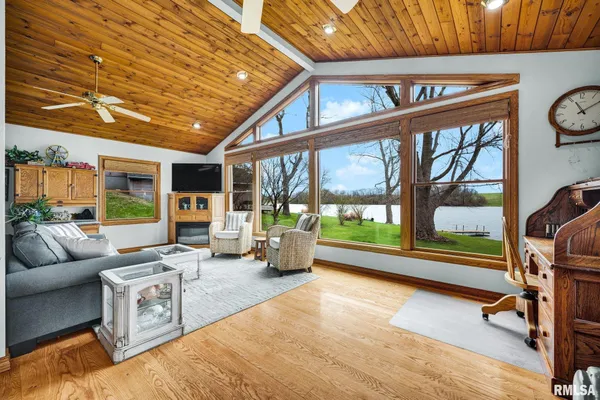 $495,000 | 495 Kramer Road, Avon, IL 61415