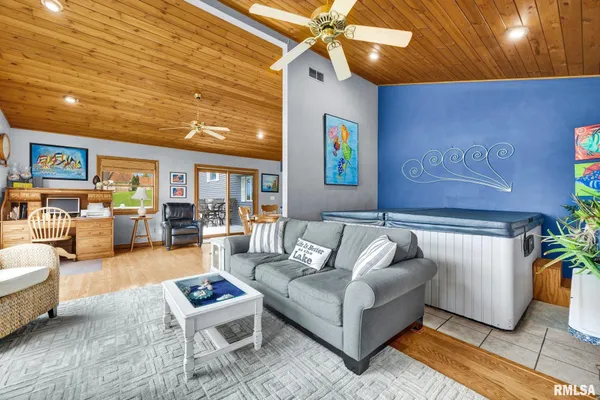 $495,000 | 495 Kramer Road, Avon, IL 61415