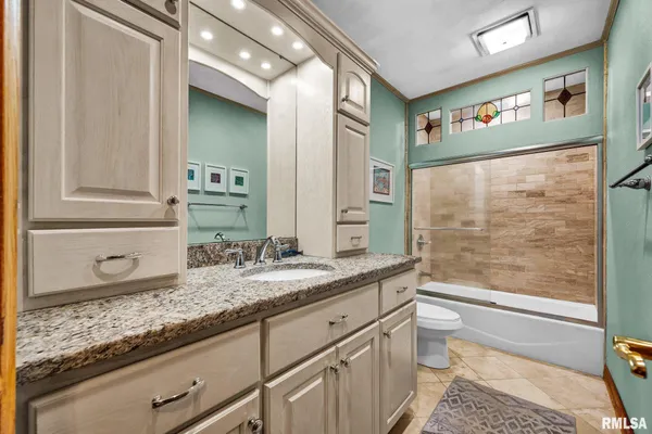 $495,000 | 495 Kramer Road, Avon, IL 61415