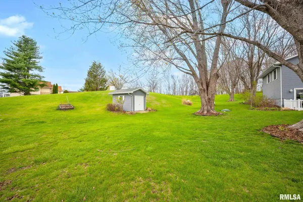 $495,000 | 495 Kramer Road, Avon, IL 61415