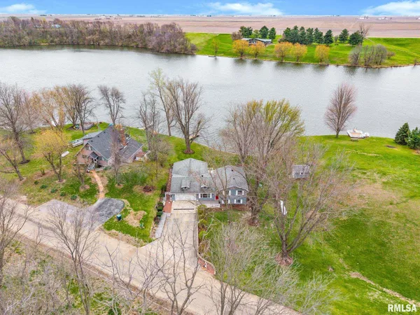 $495,000 | 495 Kramer Road, Avon, IL 61415