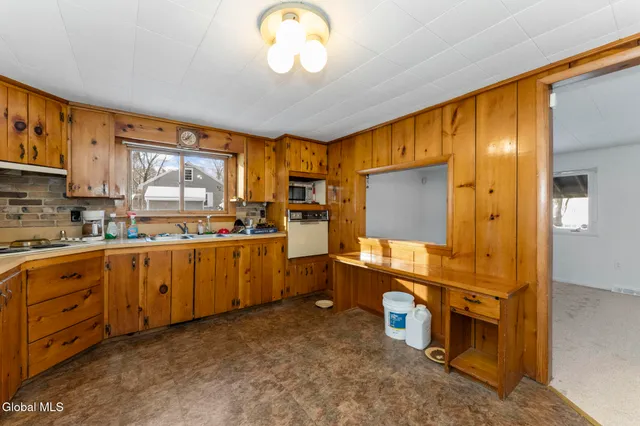 $225,000 | 54 Hillcrest Drive, Sand Lake, NY 12196