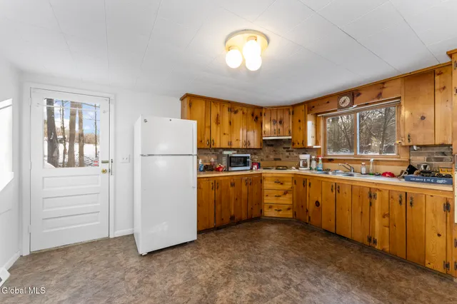 $225,000 | 54 Hillcrest Drive, Sand Lake, NY 12196