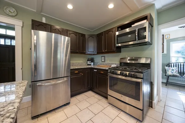 $805,000 | 102 Centre Street, Danvers, MA 01923