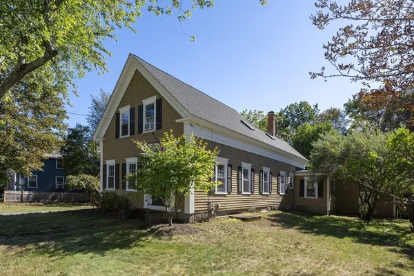 $805,000 | 102 Centre Street, Danvers, MA 01923