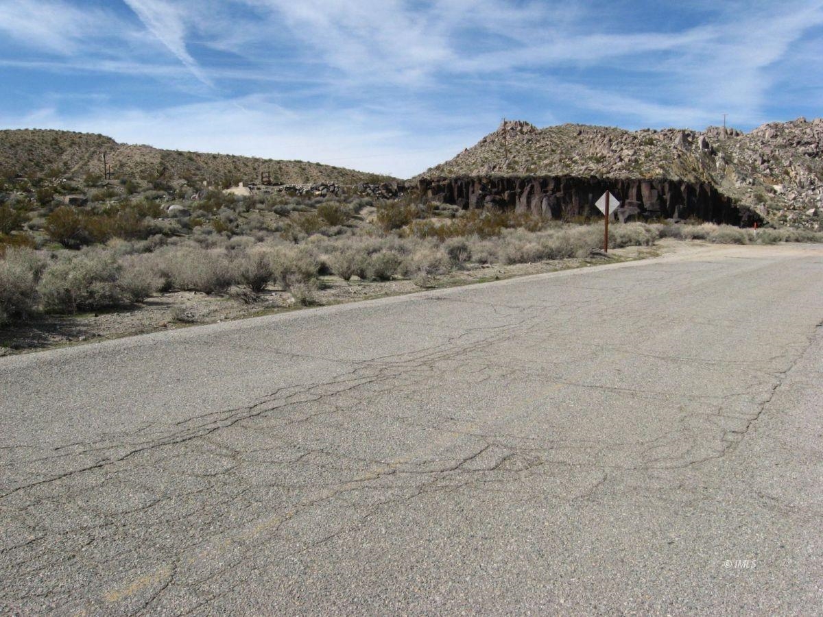 350 Little Lake Road Inyokern, CA 93527 - Photo 18 of 26 a view of terrace