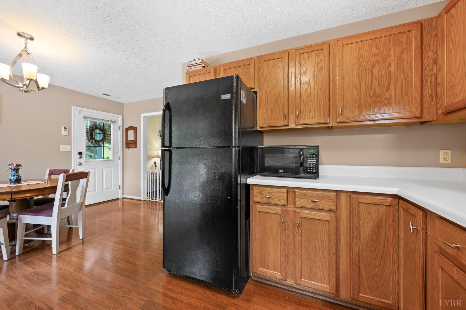 403 Riverside Drive Lynchburg, VA 24503 - Photo 9 of 36