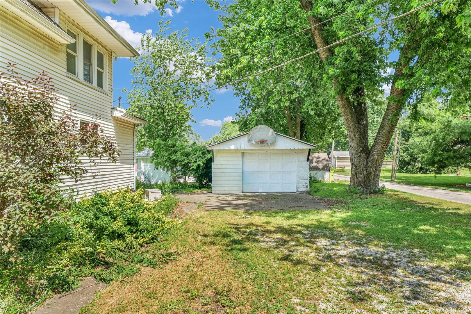 519 South 4th Street Fairbury, IL 61739 - Photo 31 of 40