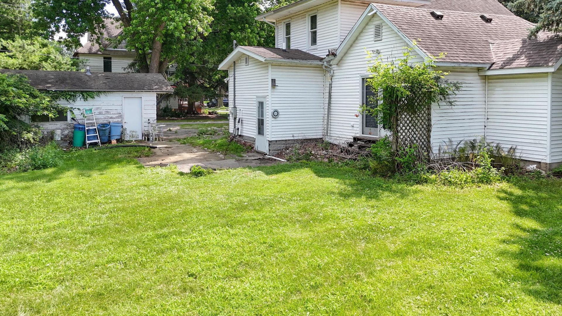 519 South 4th Street Fairbury, IL 61739 - Photo 34 of 40