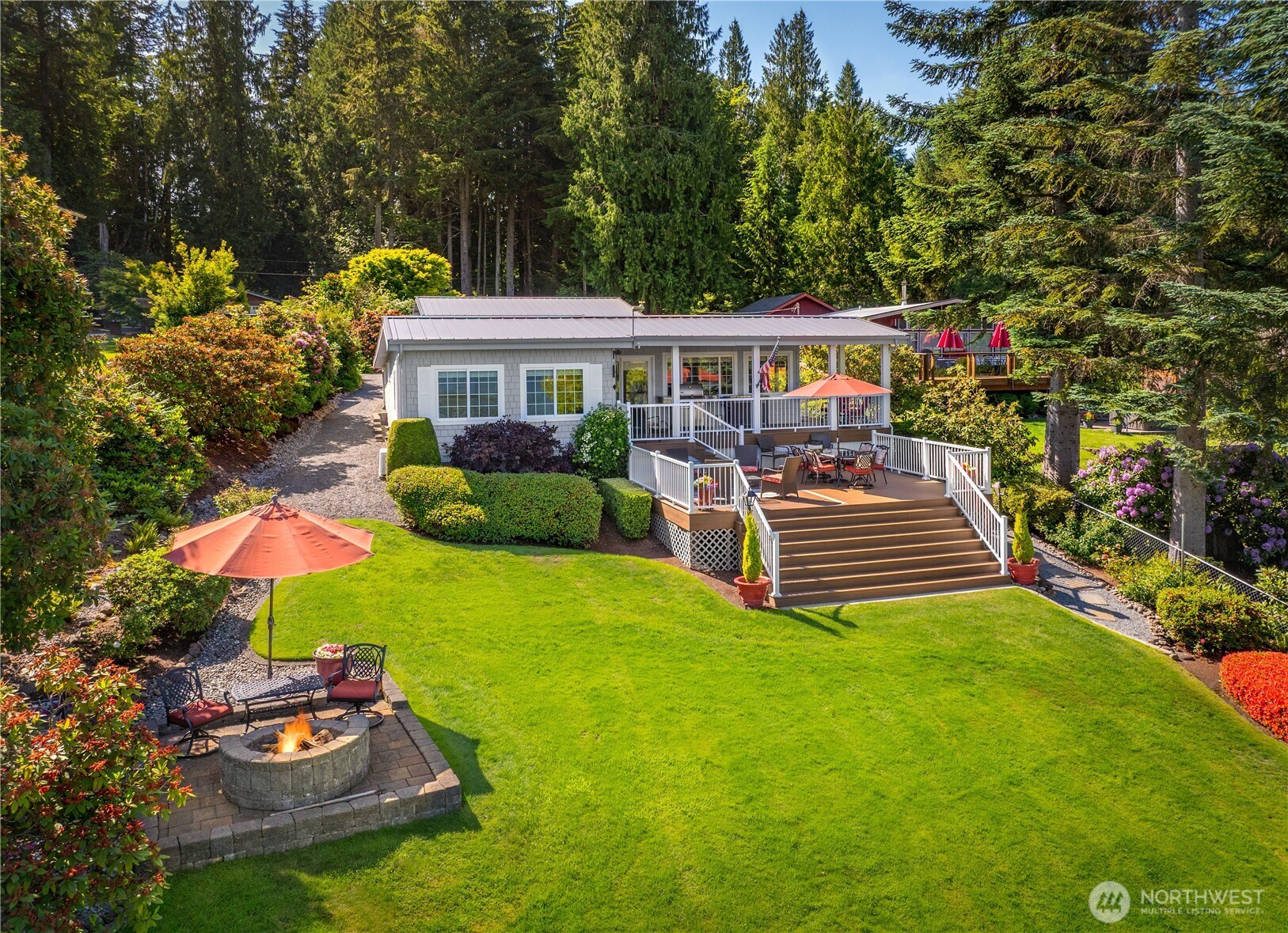 29 Northwest Lake Roesiger Road Snohomish, WA 98290 - Photo 26 of 38 a view of a house with a yard