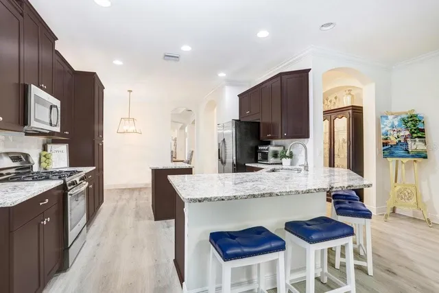 $525,000 | 11415 Coventry Grove Circle, Lithia, FL 33547