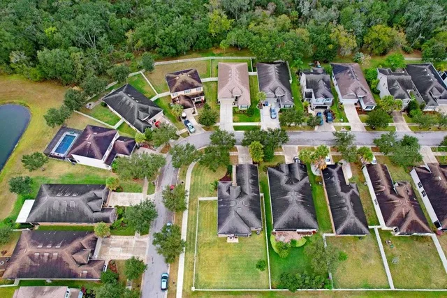 $525,000 | 11415 Coventry Grove Circle, Lithia, FL 33547